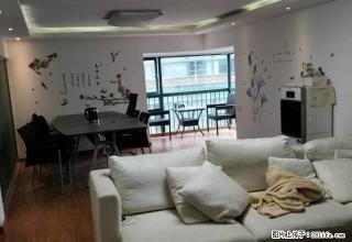 地鉄口 民族影城旁 荣和东盟国际 四房带子母车位 办公 居家 - 南宁28生活网 nn.28life.net